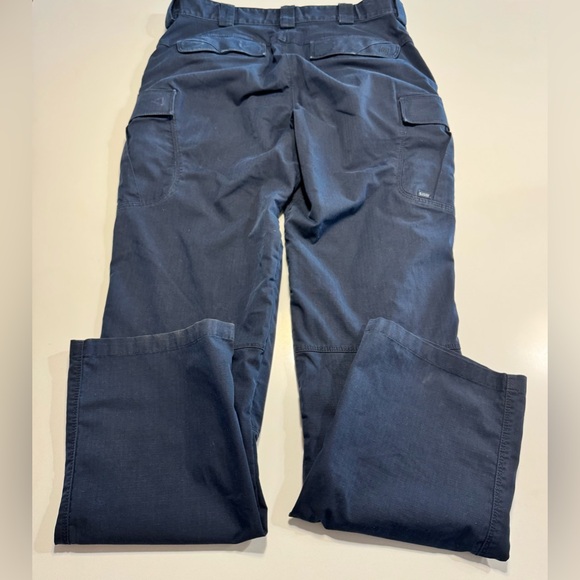 5.11 Tactical Men’s Pants Large 34/36 Blue Cargo Ripstop Reinforced Knee Butt - Picture 2 of 10